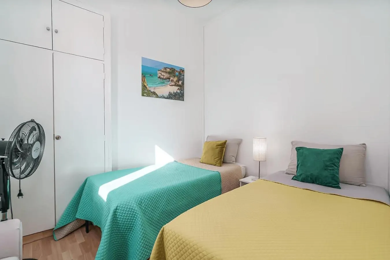 Lovely Apartment In Lagos With Terrace - Close To Beach